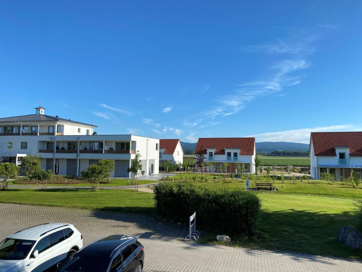 Bachhof Resort Hotel Kirchroth Exteriör bild